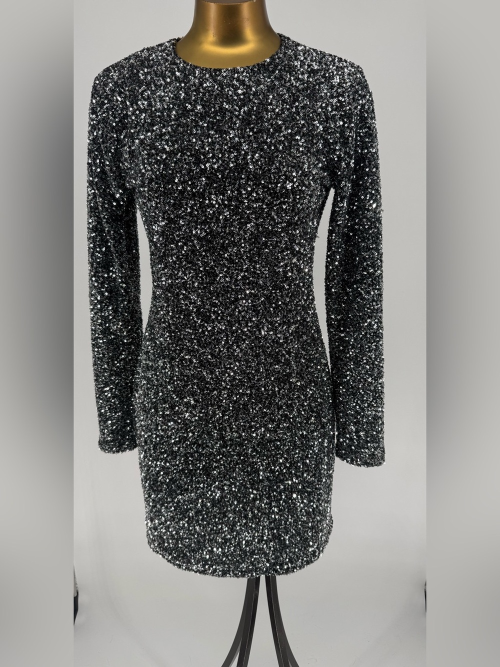 Michael Kors Size XS. Sparkle Long-Sleeve Sequin Mini Dress - Black/ Silver